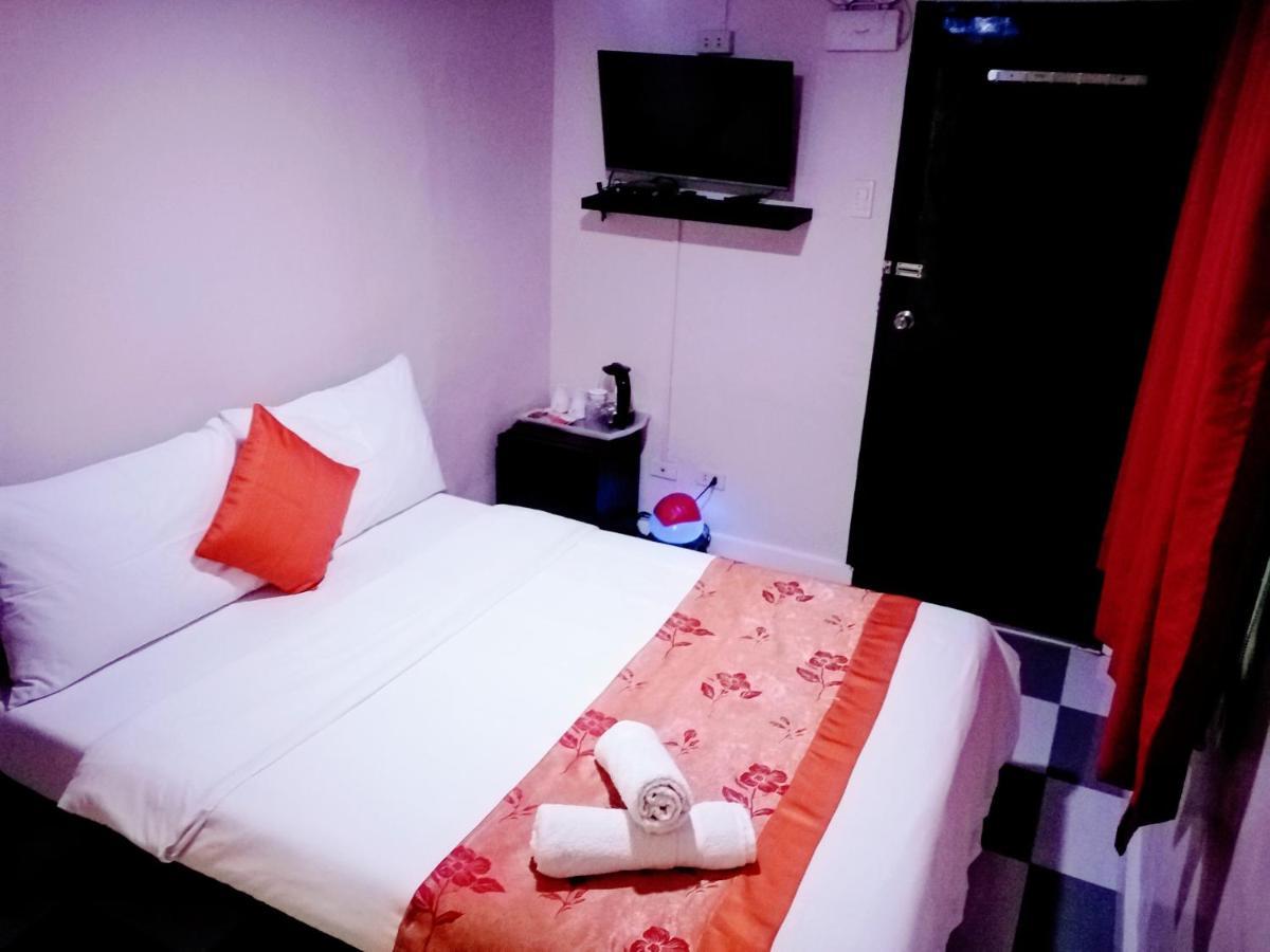 Halfway House Hostel Mactan Cebu Airport Đảo Mactan Ngoại thất bức ảnh
