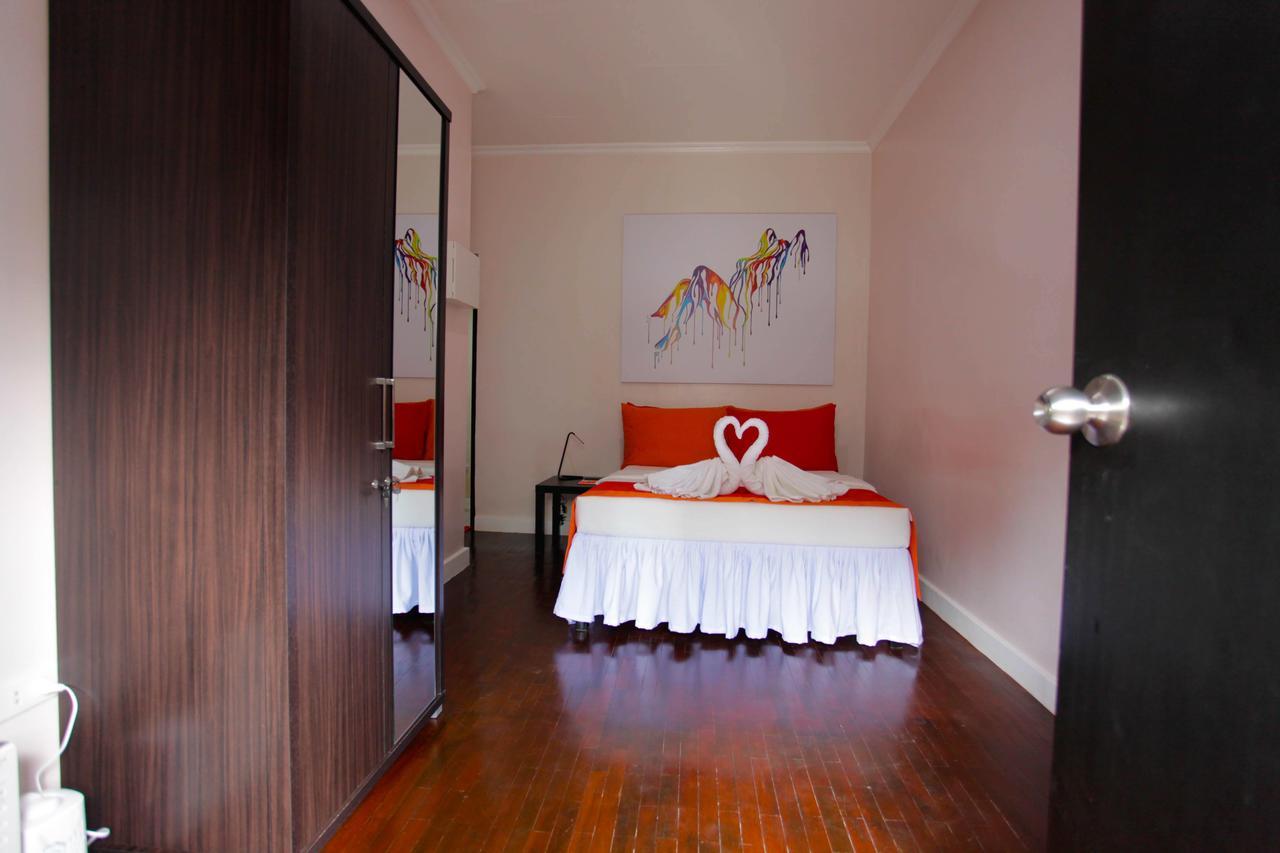 Halfway House Hostel Mactan Cebu Airport Đảo Mactan Ngoại thất bức ảnh