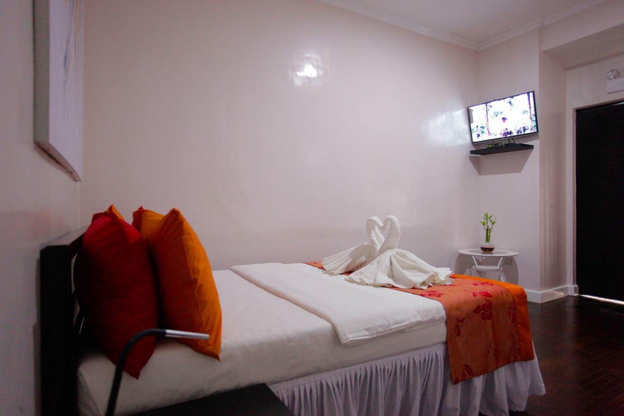 Halfway House Hostel Mactan Cebu Airport Đảo Mactan Ngoại thất bức ảnh