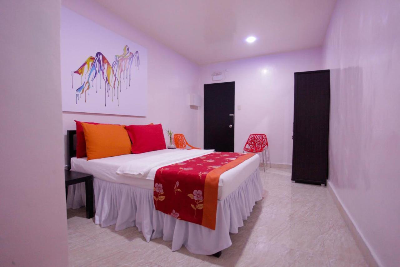 Halfway House Hostel Mactan Cebu Airport Đảo Mactan Ngoại thất bức ảnh