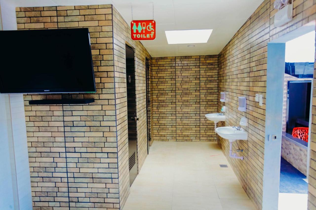 Halfway House Hostel Mactan Cebu Airport Đảo Mactan Ngoại thất bức ảnh