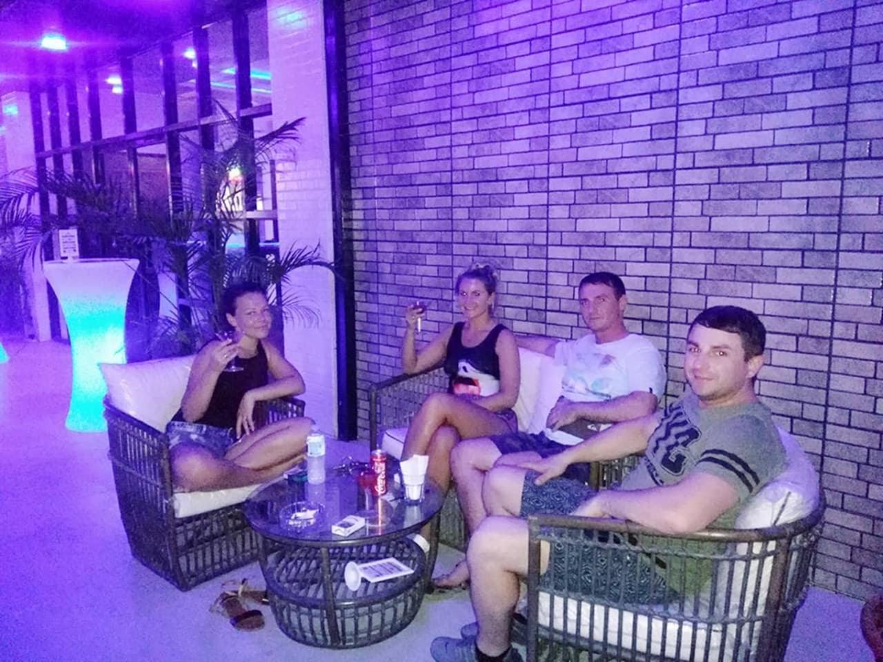 Halfway House Hostel Mactan Cebu Airport Đảo Mactan Ngoại thất bức ảnh