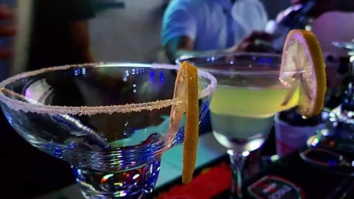 Halfway House Hostel Mactan Cebu Airport Đảo Mactan Ngoại thất bức ảnh