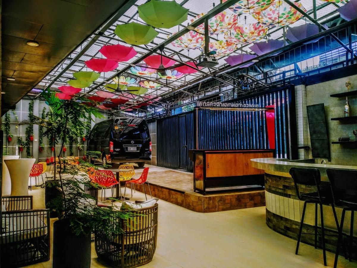 Halfway House Hostel Mactan Cebu Airport Đảo Mactan Ngoại thất bức ảnh